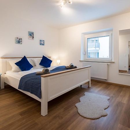 Ferienwohnung BRIGHT - BeachStyle - KITCHEN - KINGBED - PARKING - NETFLIX Augsburg Exterior foto
