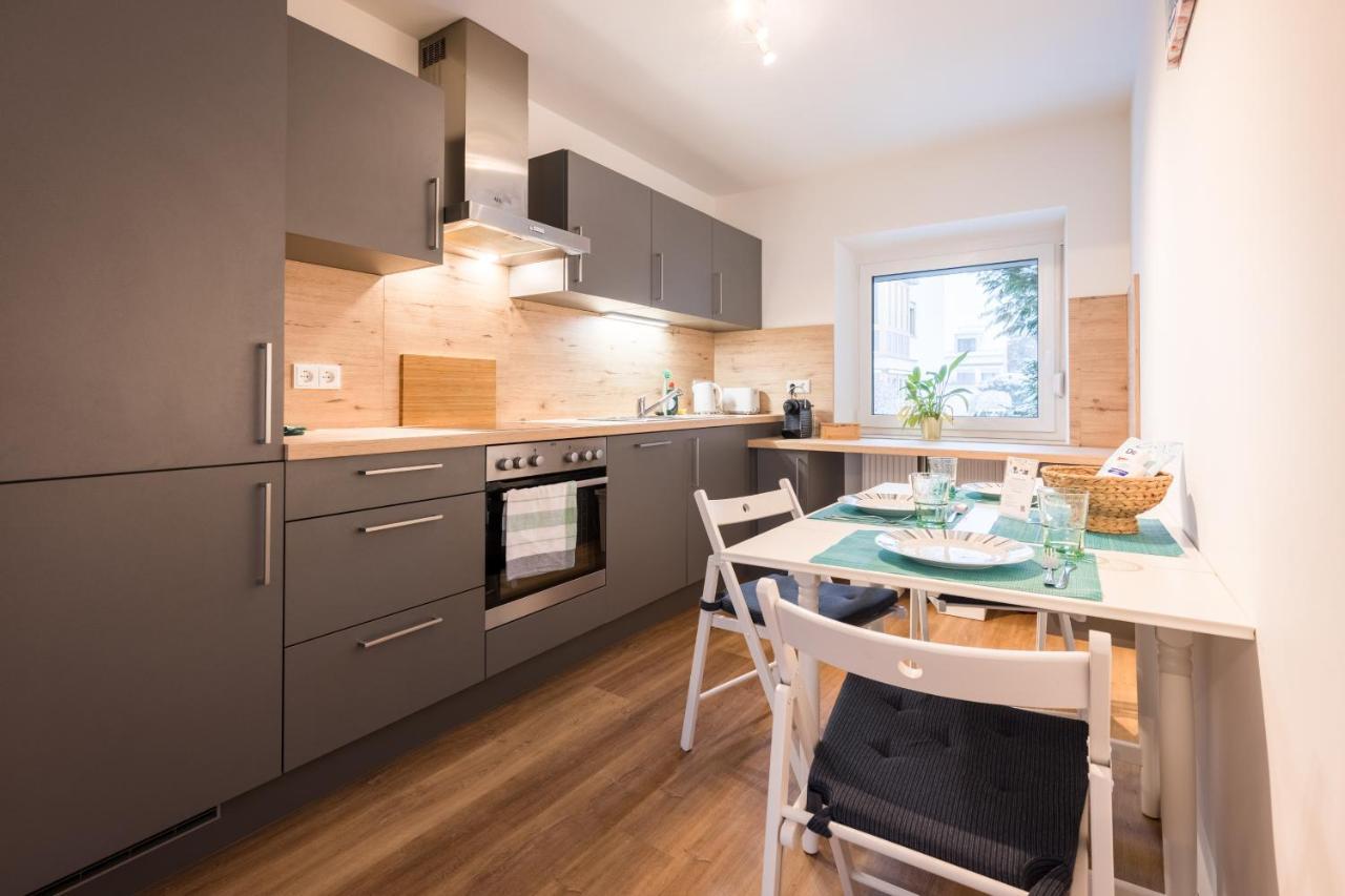Ferienwohnung BRIGHT - BeachStyle - KITCHEN - KINGBED - PARKING - NETFLIX Augsburg Exterior foto