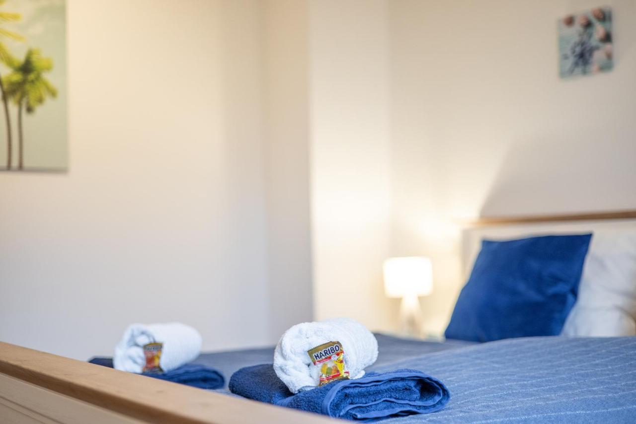 Ferienwohnung BRIGHT - BeachStyle - KITCHEN - KINGBED - PARKING - NETFLIX Augsburg Exterior foto