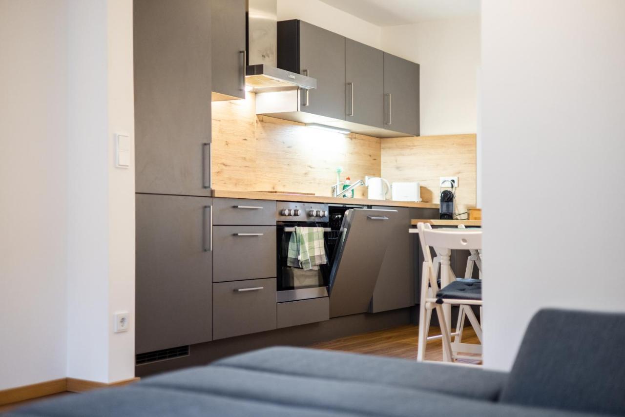 Ferienwohnung BRIGHT - BeachStyle - KITCHEN - KINGBED - PARKING - NETFLIX Augsburg Exterior foto