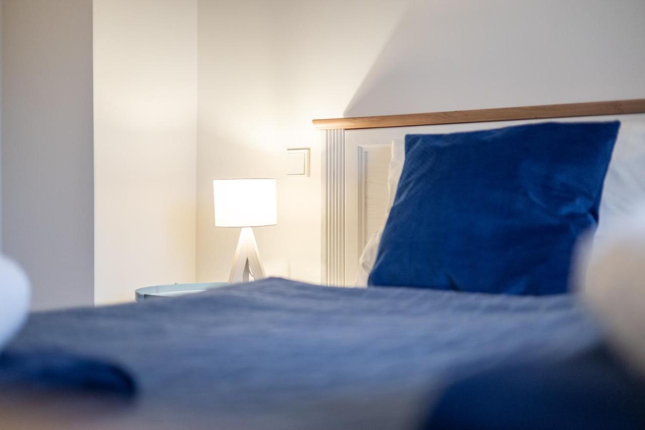 Ferienwohnung BRIGHT - BeachStyle - KITCHEN - KINGBED - PARKING - NETFLIX Augsburg Exterior foto
